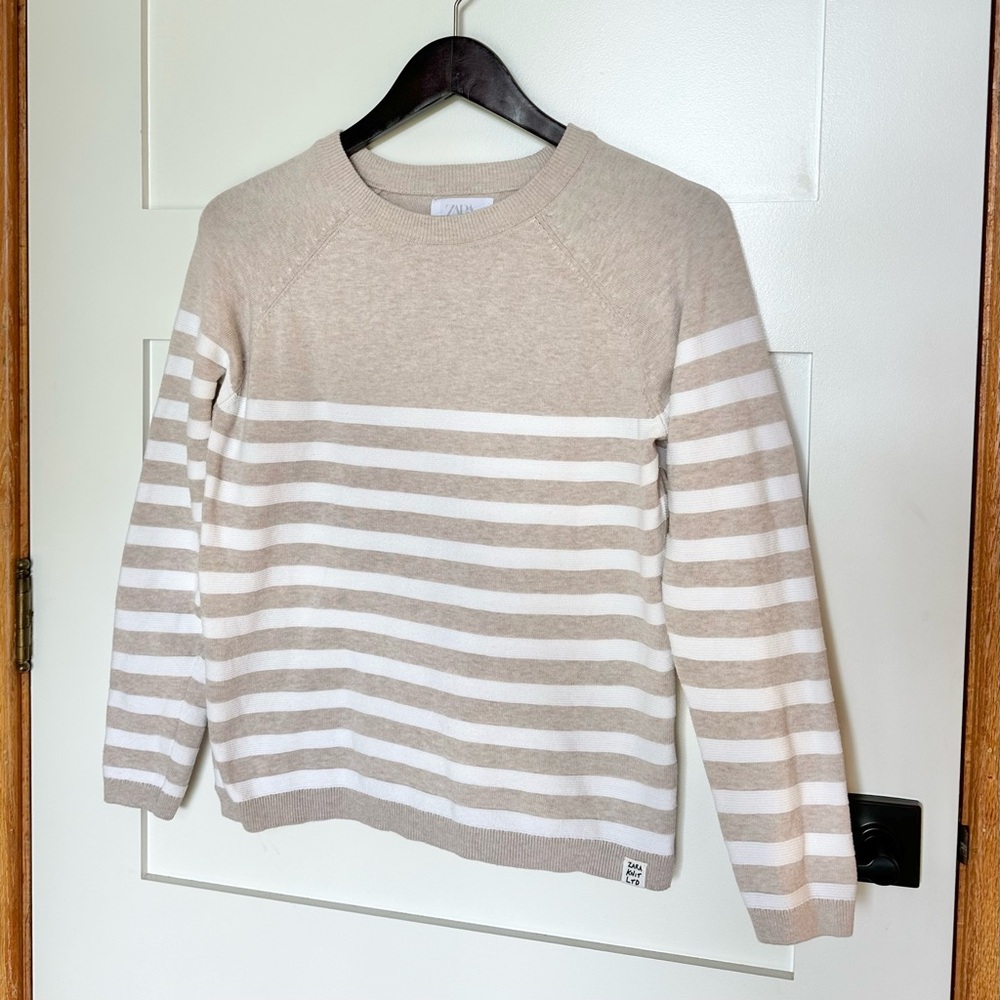 Zara Knit Tan & White Striped Sweater – Size 11-12 (Girls’ Medium)